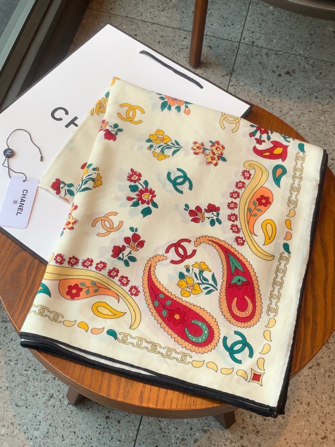 CHANEL 26S SCARF 135 IN CASHMERE AND SILK 306130