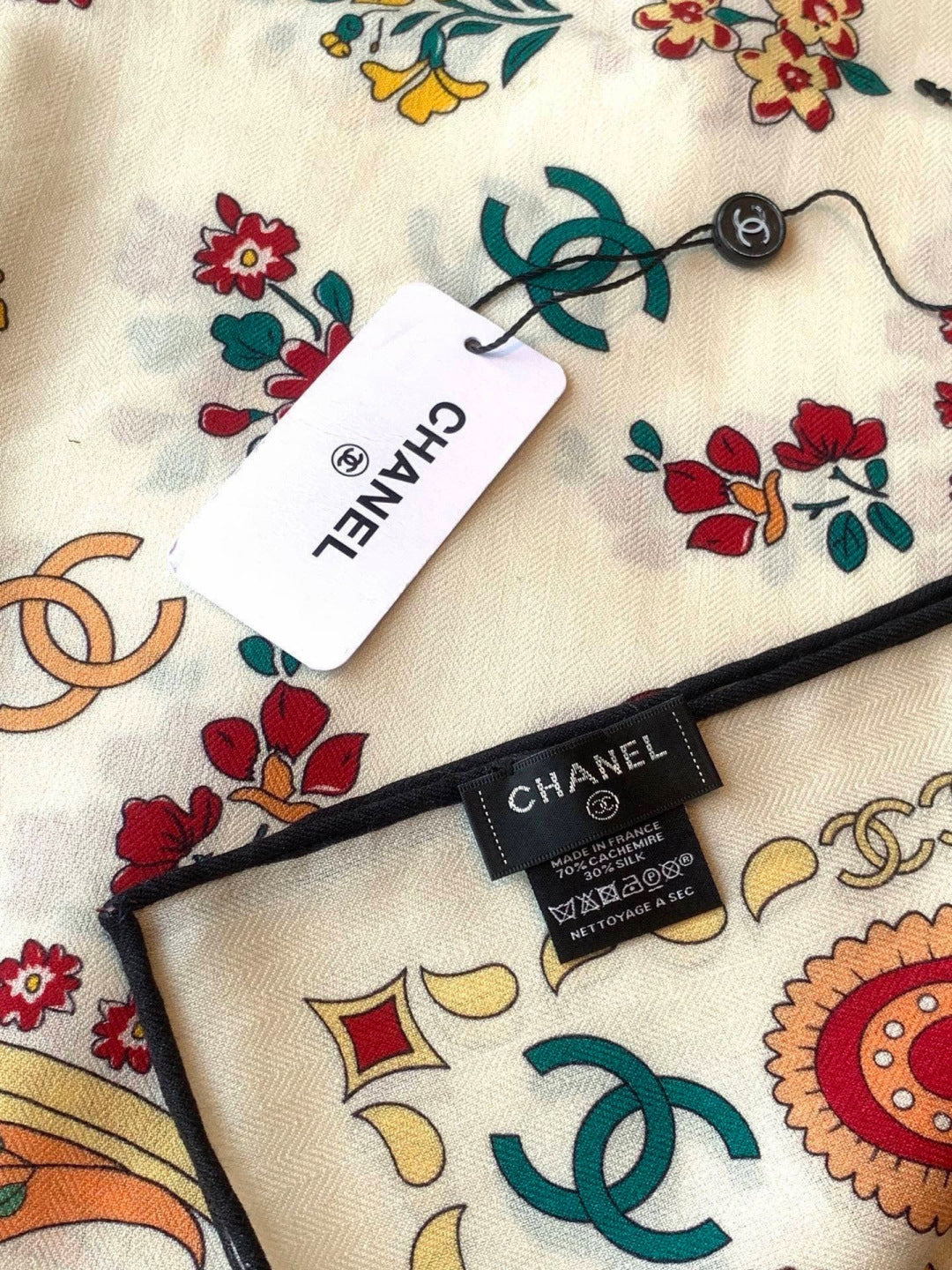 CHANEL 26S SCARF 135 IN CASHMERE AND SILK 306130