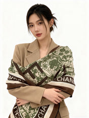 CHANEL 26S SCARF 135 IN CASHMERE AND SILK 306136
