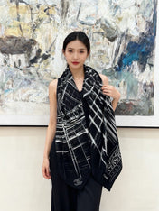 CHANEL 26S SCARF 135 IN CASHMERE AND SILK 309306