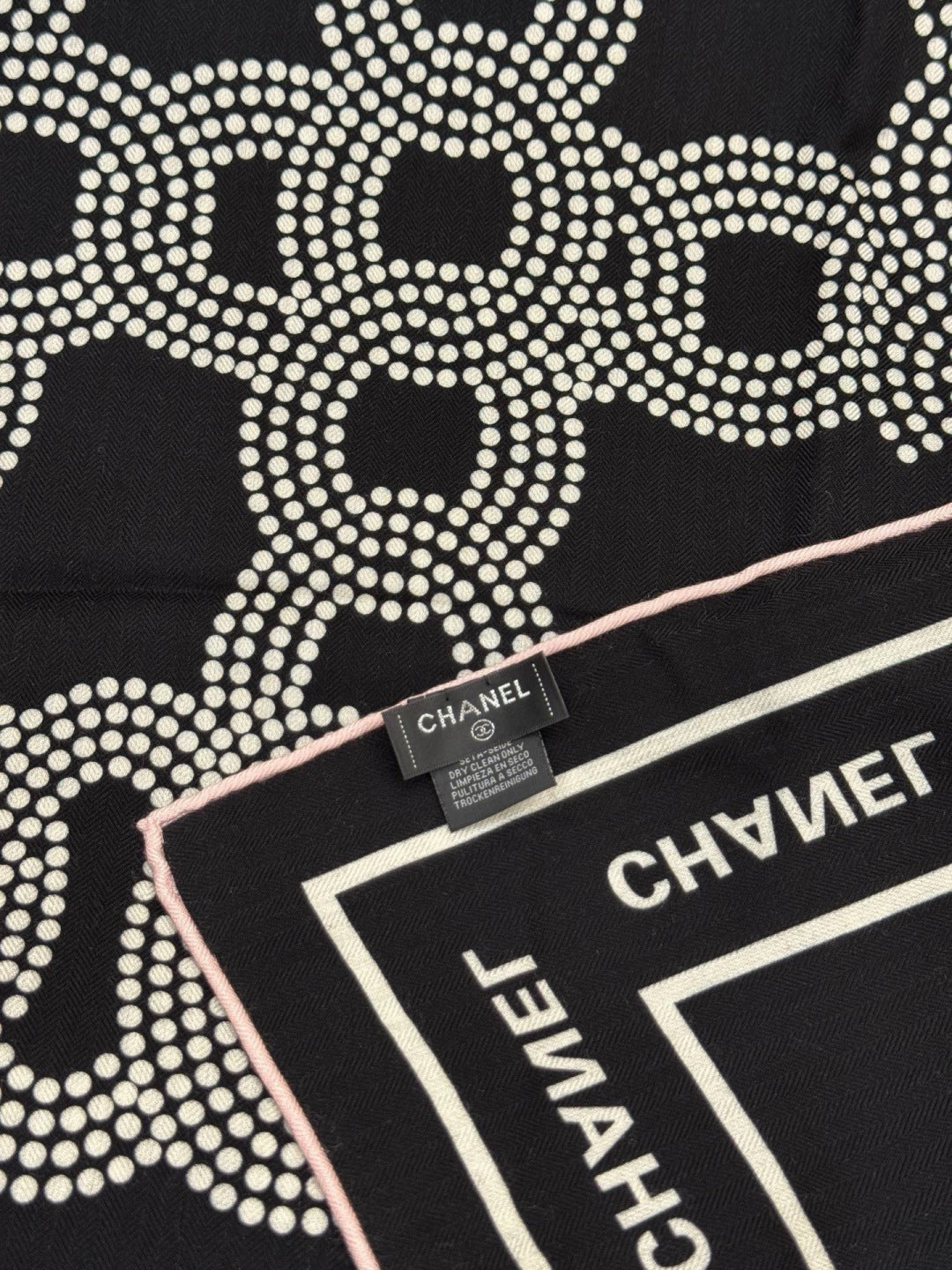 CHANEL 26S SCARF 135 IN CASHMERE AND SILK 309308