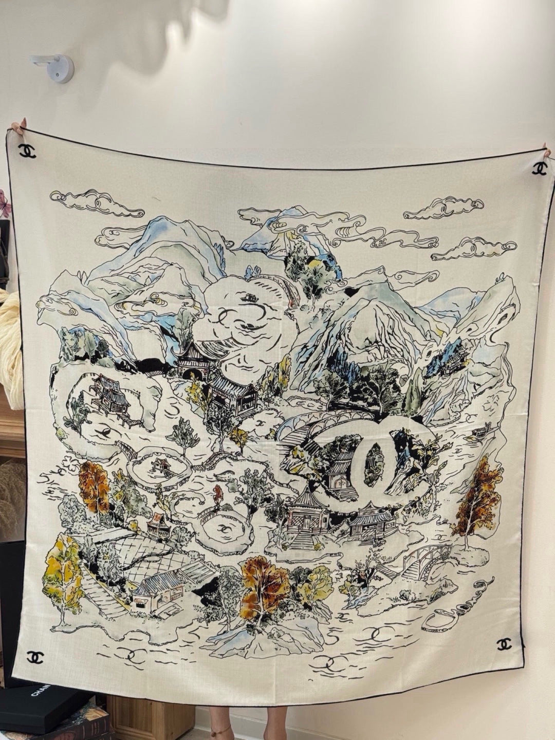 CHANEL 26S SCARF 135 IN CASHMERE AND SILK 309324