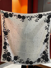 CHANEL 26S SCARF 140 IN CASHMERE AND SILK 309331