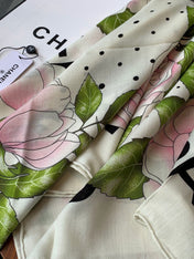 CHANEL 26S SCARF 140 IN CASHMERE AND SILK 309337