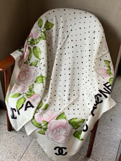 CHANEL 26S SCARF 140 IN CASHMERE AND SILK 309337