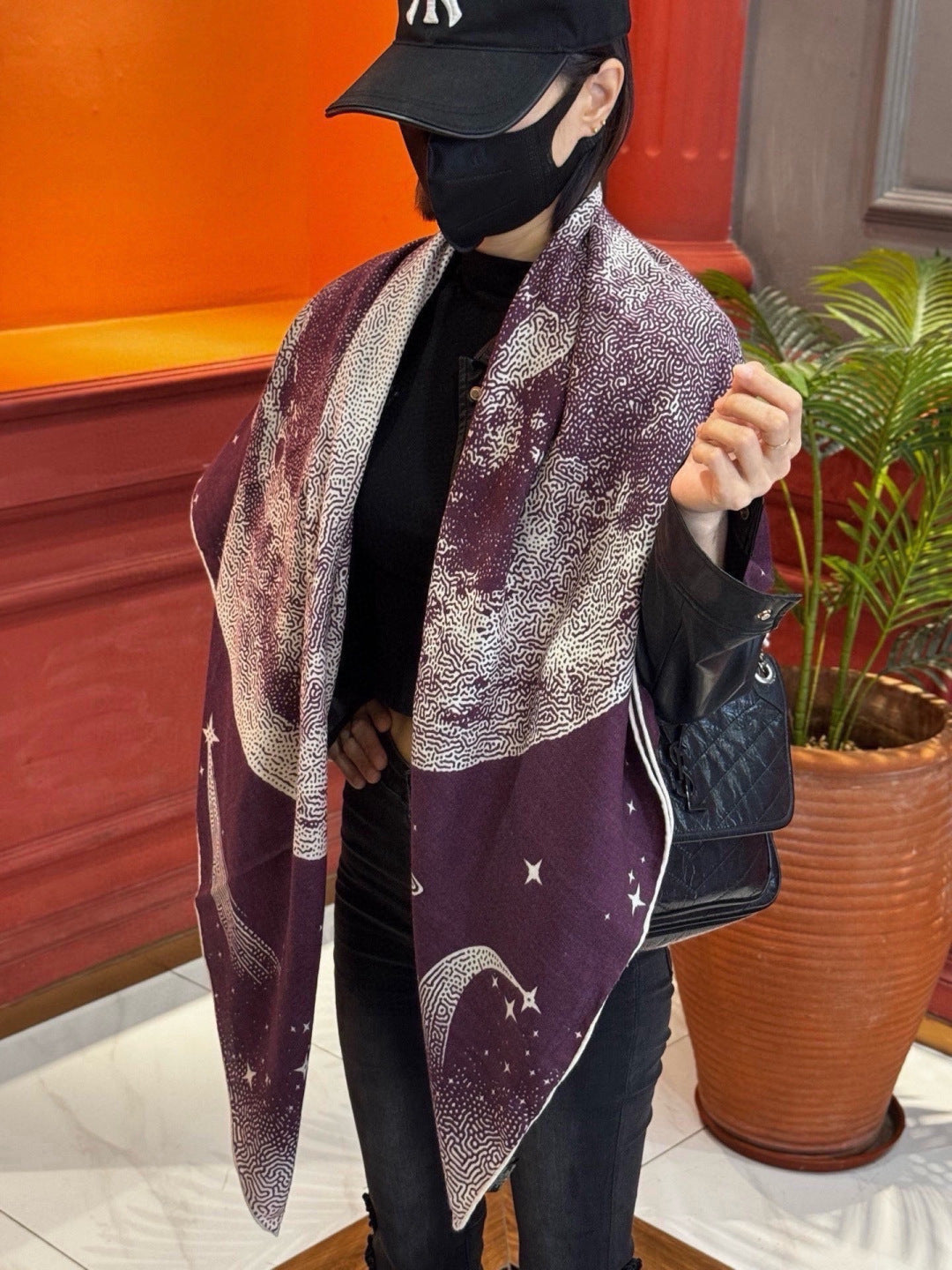 HERMES 26S PRINTED SQUARE SCARF 140 IN CASHMERE AND SILK 309360