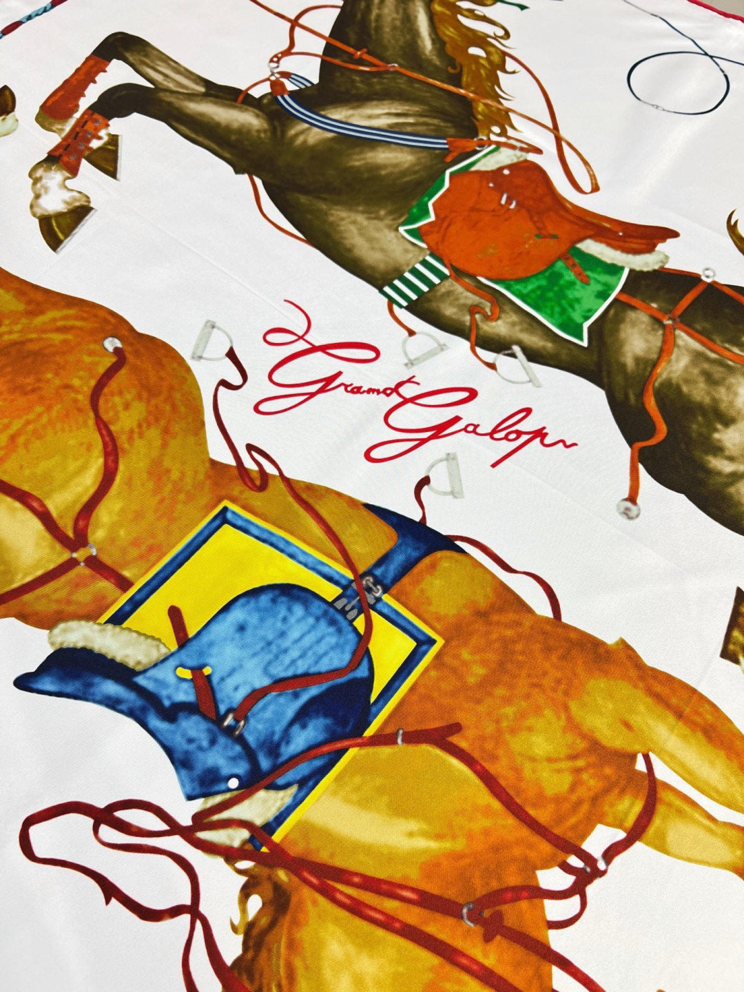 HERMES 26S PRINTED SQUARE SCARF 88 IN SILK 309922