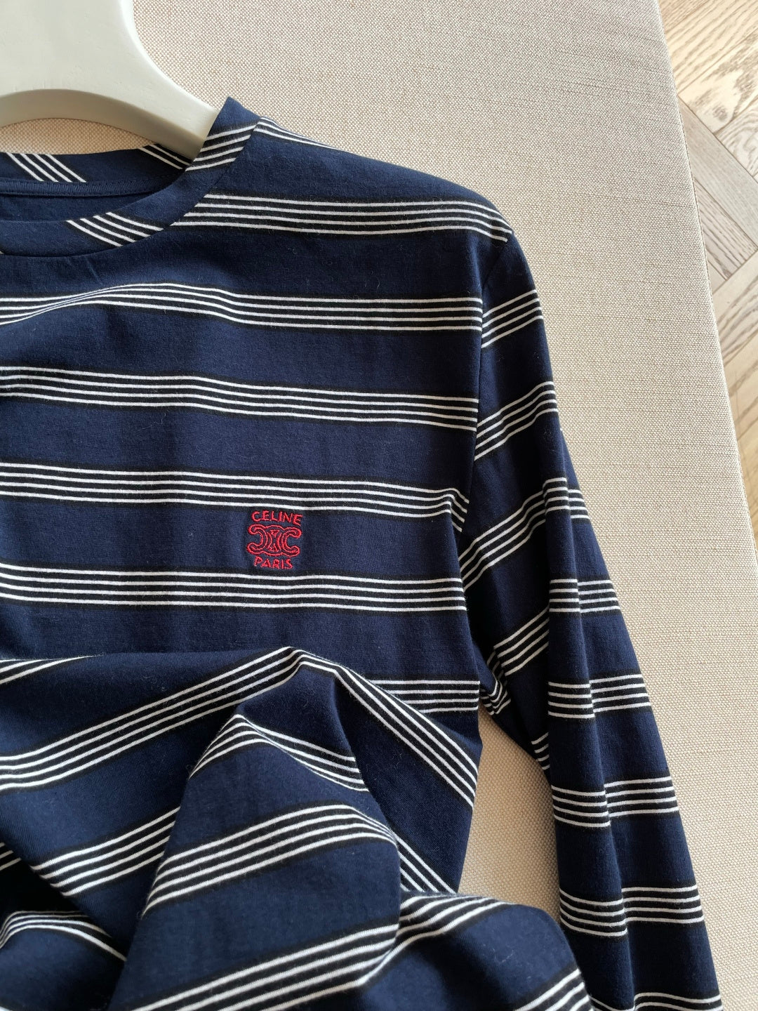 CELINE 26S LONG-SLEEVE T-SHIRT 686