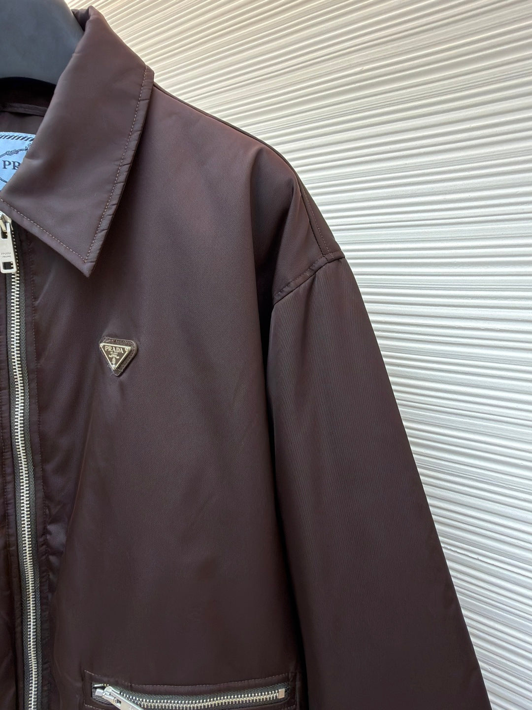 PRADA 25S ZIPPER JACKET 207