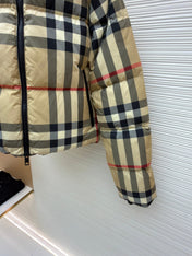 BURBERRY 25S DOWN JACKET 568517