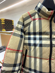 BURBERRY 25S DOWN JACKET 568517
