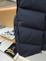 MONCLER DOWN VEST STYLE 318