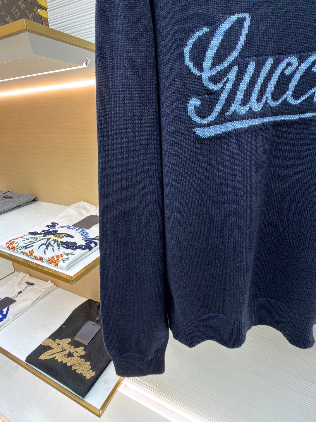 GUCCI 26S SWEATER 215