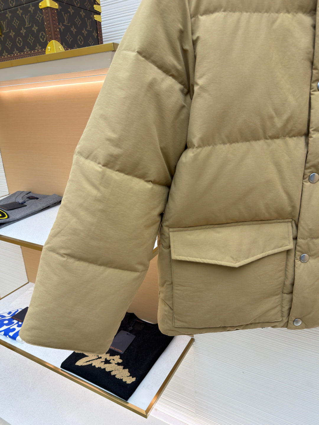 PRADA 25S PUFFER JACKET 461