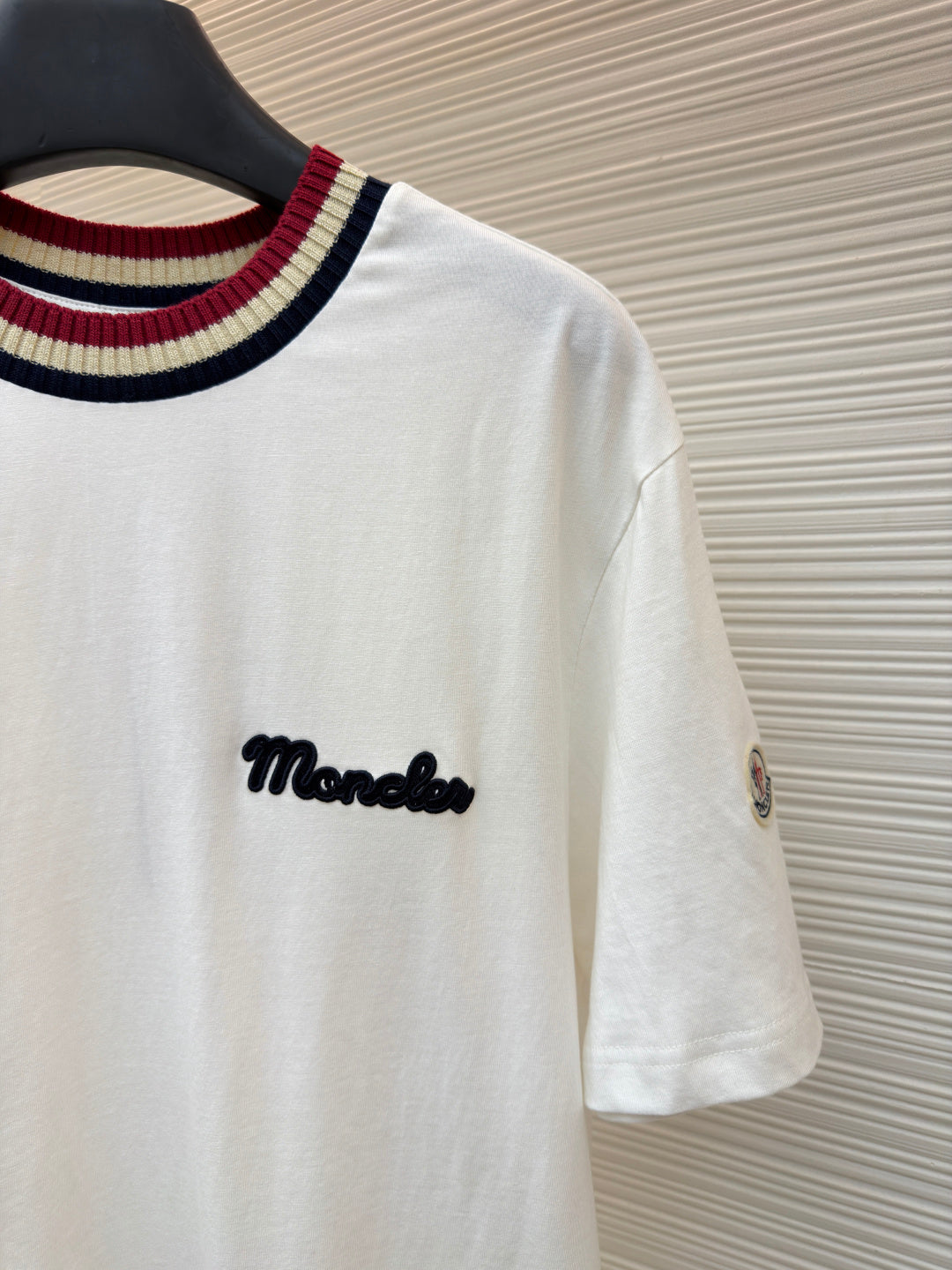 MONCLER 26S T-SHIRT 541