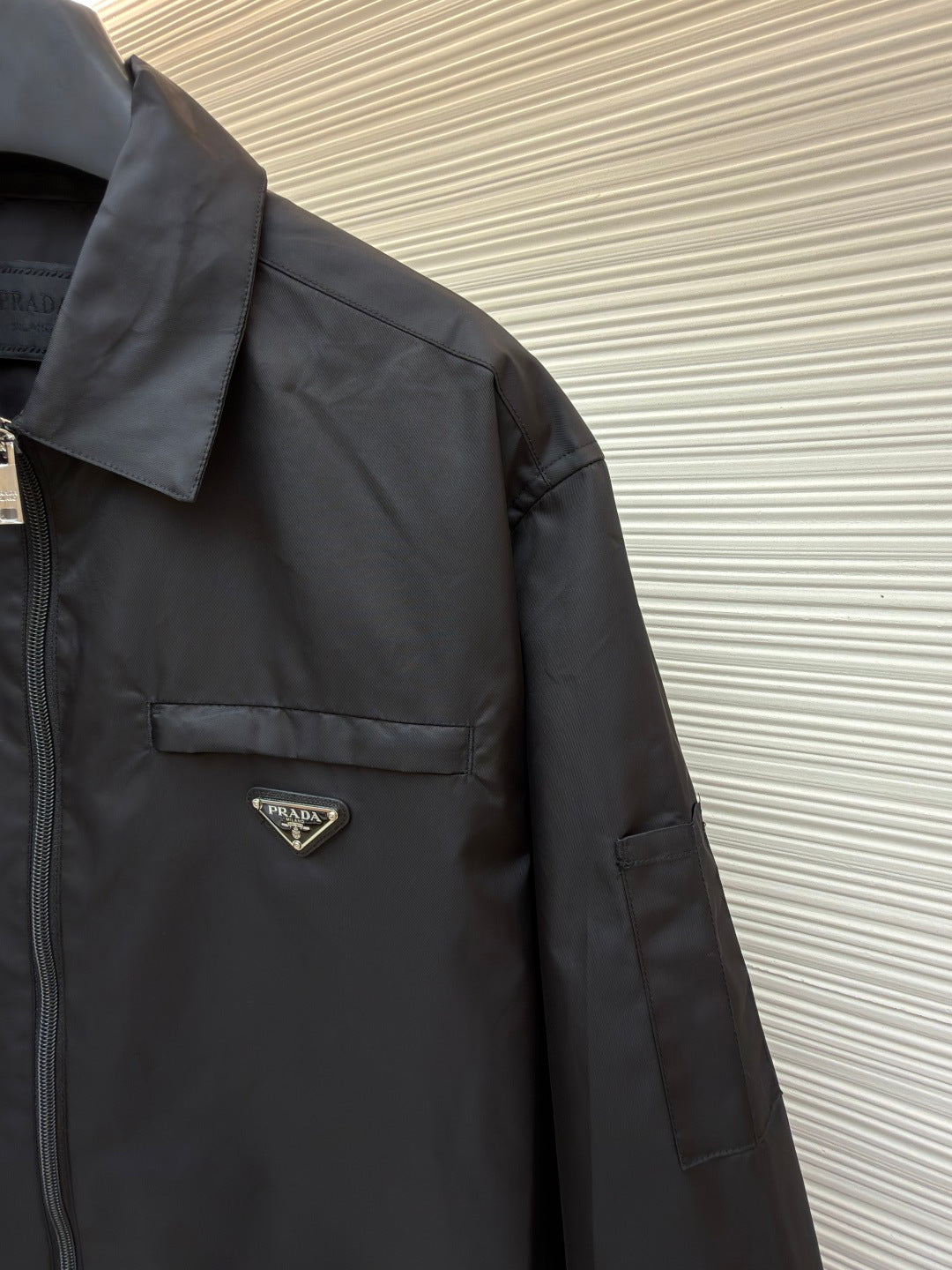 PRADA 26S COLLARED ZIP-UP JACKET 1329