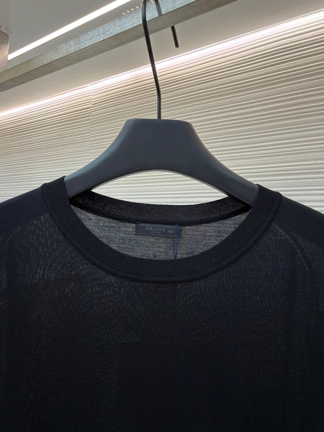 PRADA 26S SHORT-SLEEVED SWEATER STYLE 879