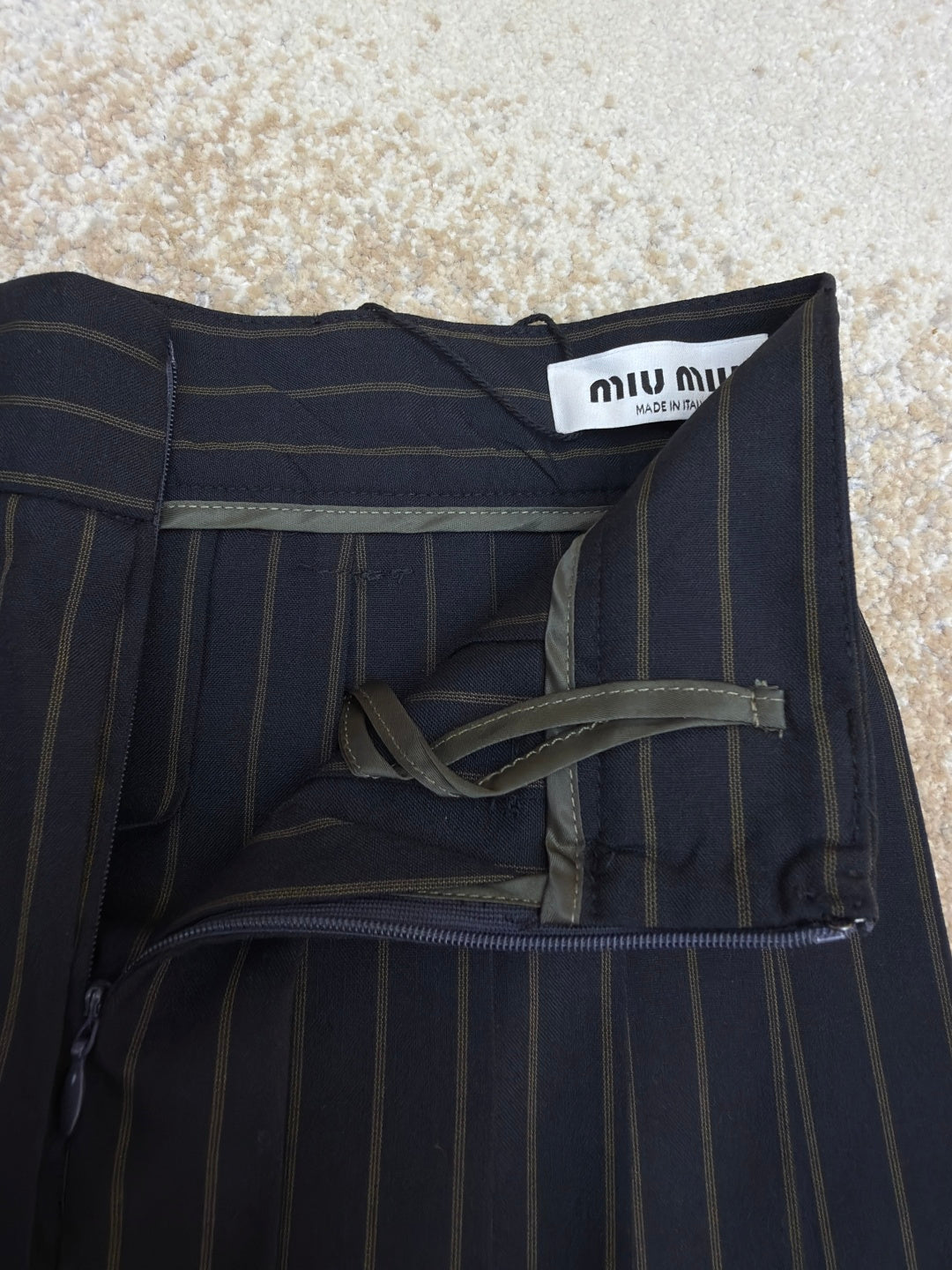 MIUMIU 26S PLEATED MINI SKIRT STYLE 1091