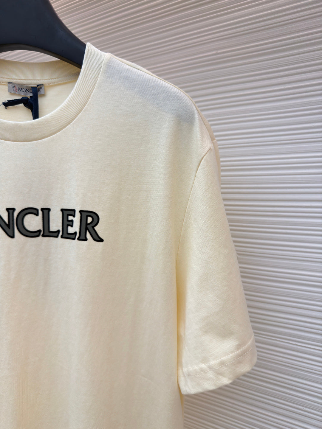 MONCLER 26S SHORT SLEEVE T-SHIRT 553