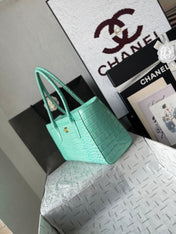 CHANEL 26S CERF TOTE BAG 39 IN MINT GREEN CALFSKIN CROCODILE EMBOSSED GOLD HARDWARE