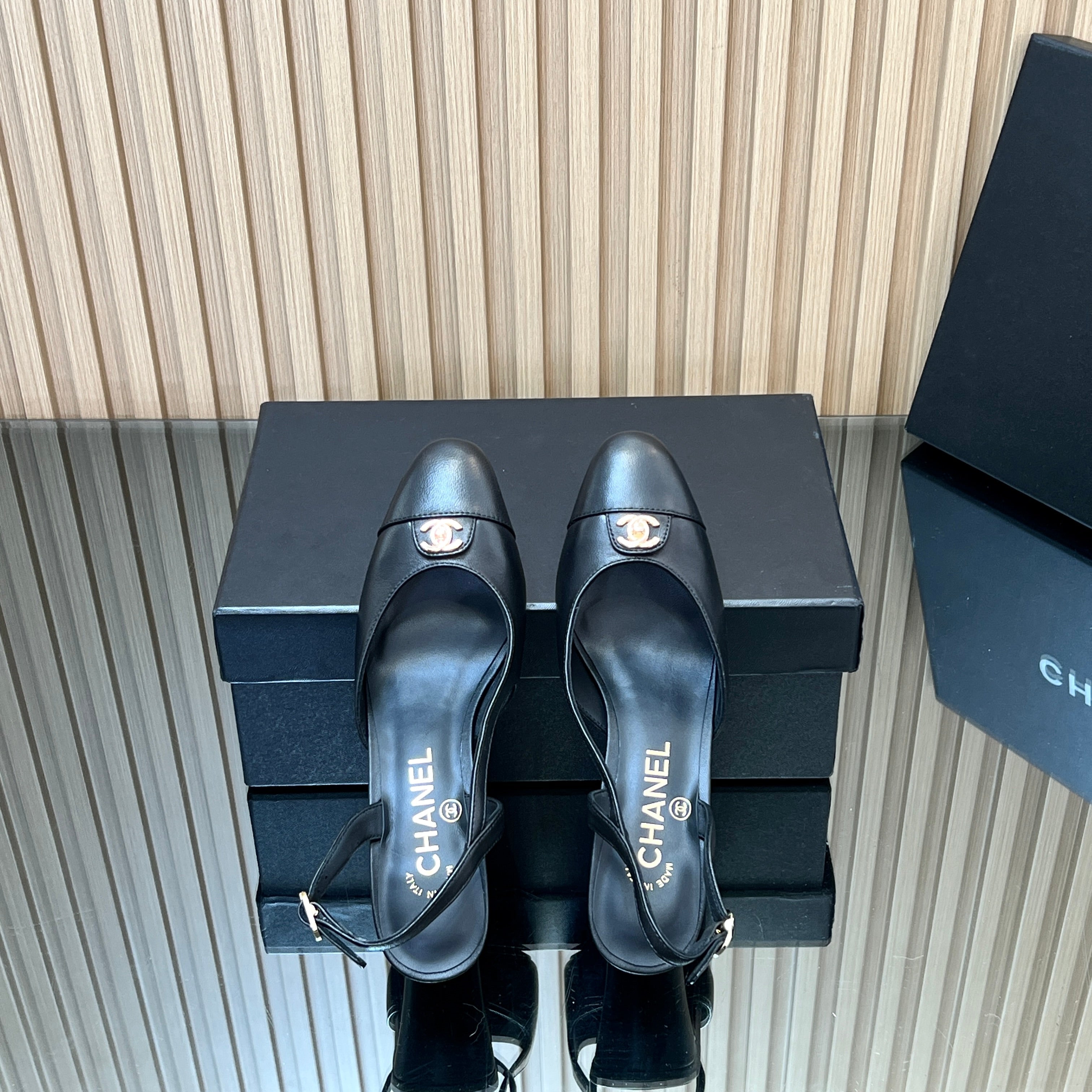 CHANEL 25S SLINGBACK SHOE LOGO 65MM IN BLACK CALFSKIN GOLD HARDWARE