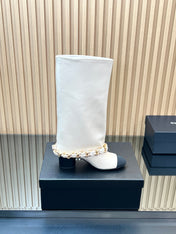 CHANEL 25S HIGH BOOTS 65MM IN WHITE CALFSKIN GOLD HARDWRE