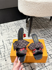 LV CHERRY HIGH HEELS 25S IN DARK BROWN AND BLACK CALFSKIN WITH BOW STYLE 10