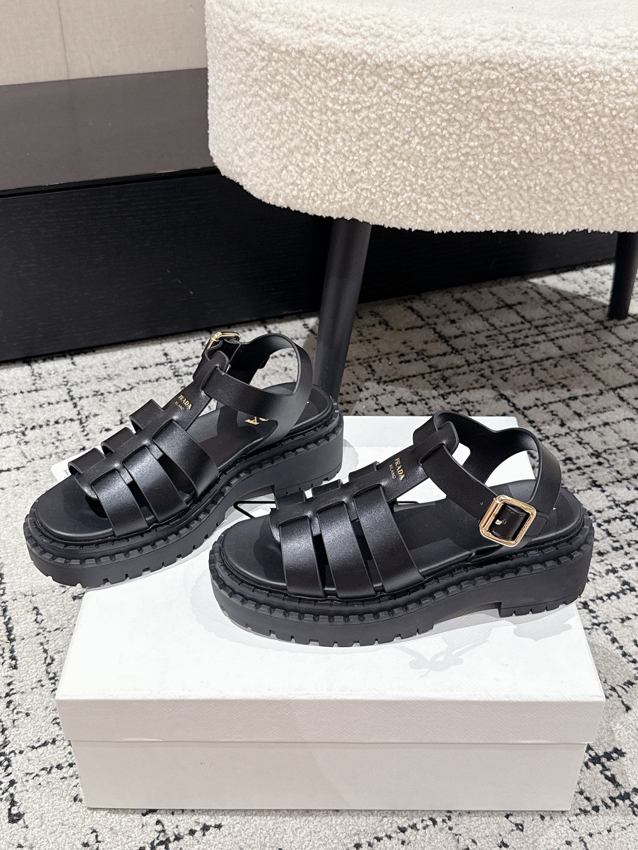 PRADA 25S FISHERMAN OPEN TOE SANDALS IN BLACK CALFSKIN