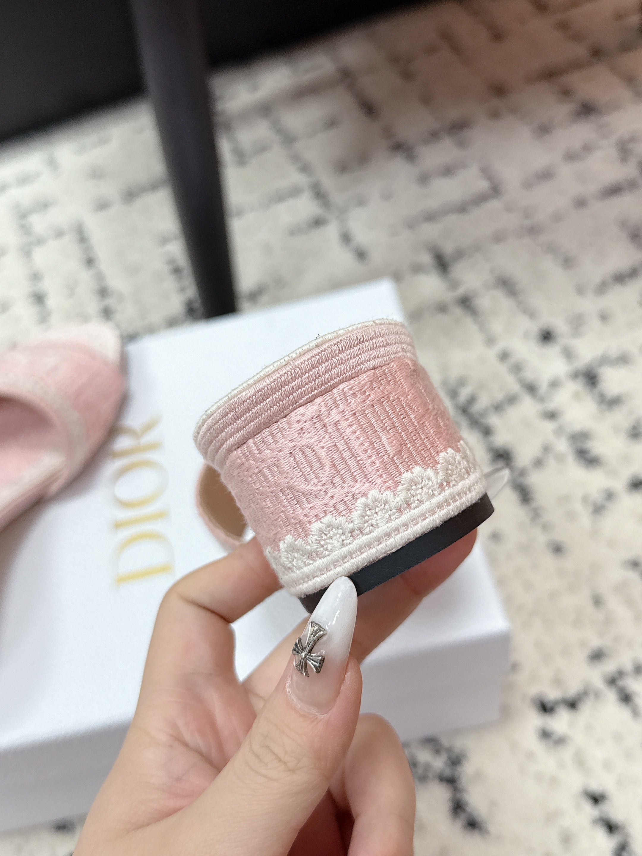 DIOR 26S HIGH HEEL SLIDES IN LIGHT PINK EMBOSSED OBLIQUE LACE EMBROIDERY