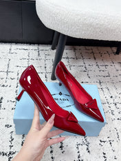 PRADA 26S POINTED-TOE HIGH HEELS 60MM IN DARK RED PATENT CALFSKIN WITH LOGO