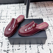 CHANEL 26S MULE LOAFERS IN BURGUNDY RED PATENT CALFSKIN WITH CC LOGO