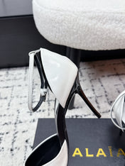 ALAIA 26S POINTED-TOE HEELS 90 MM IN WHITE PATENT CALFSKIN