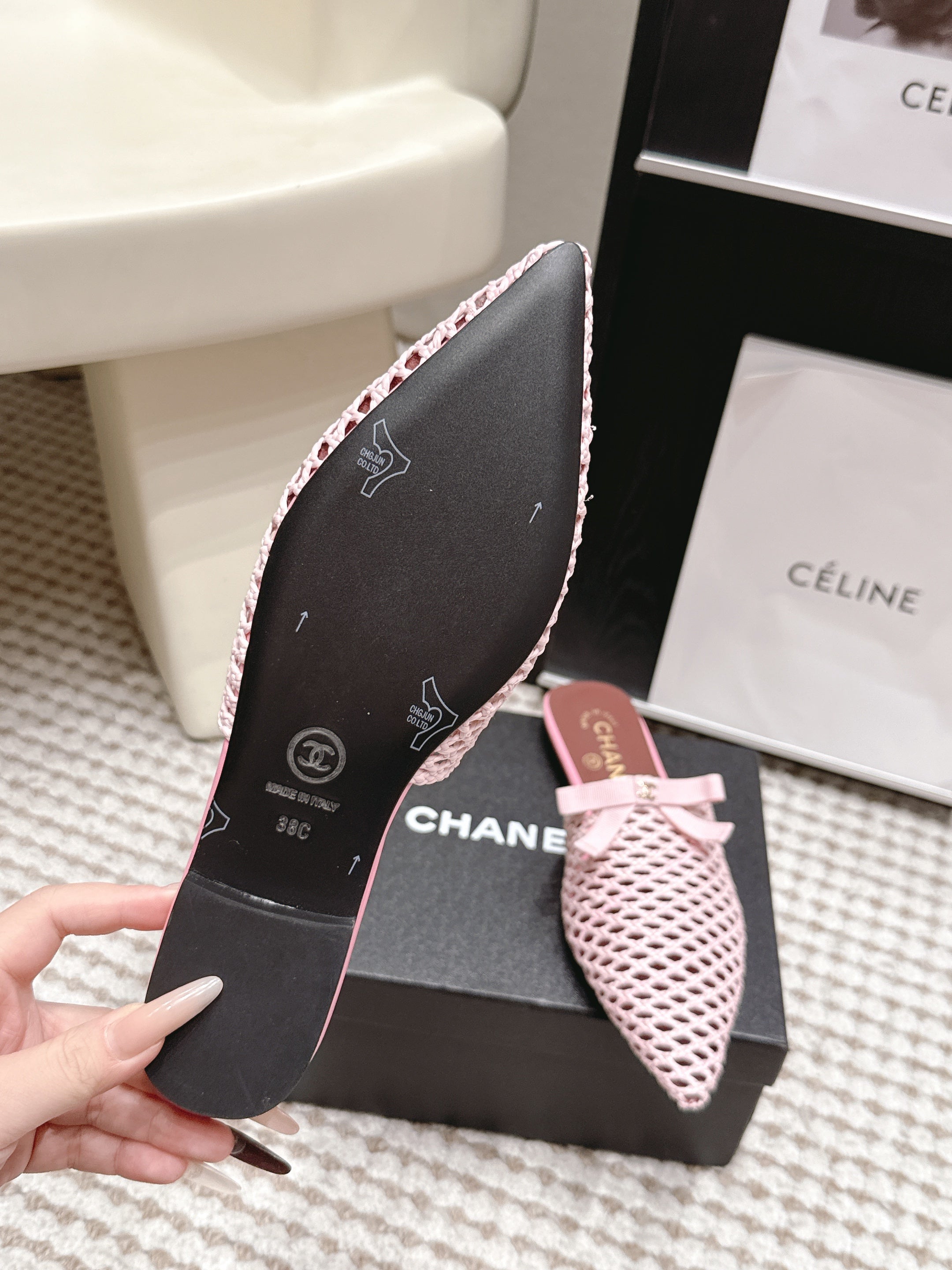 CHANEL 26S POINTED-TOE MULES IN LIGHT PINK MESH