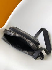 LV 25S NIL MESSENGER BAG 25 IN DAMOFLAGE BLACK CALFSKIN