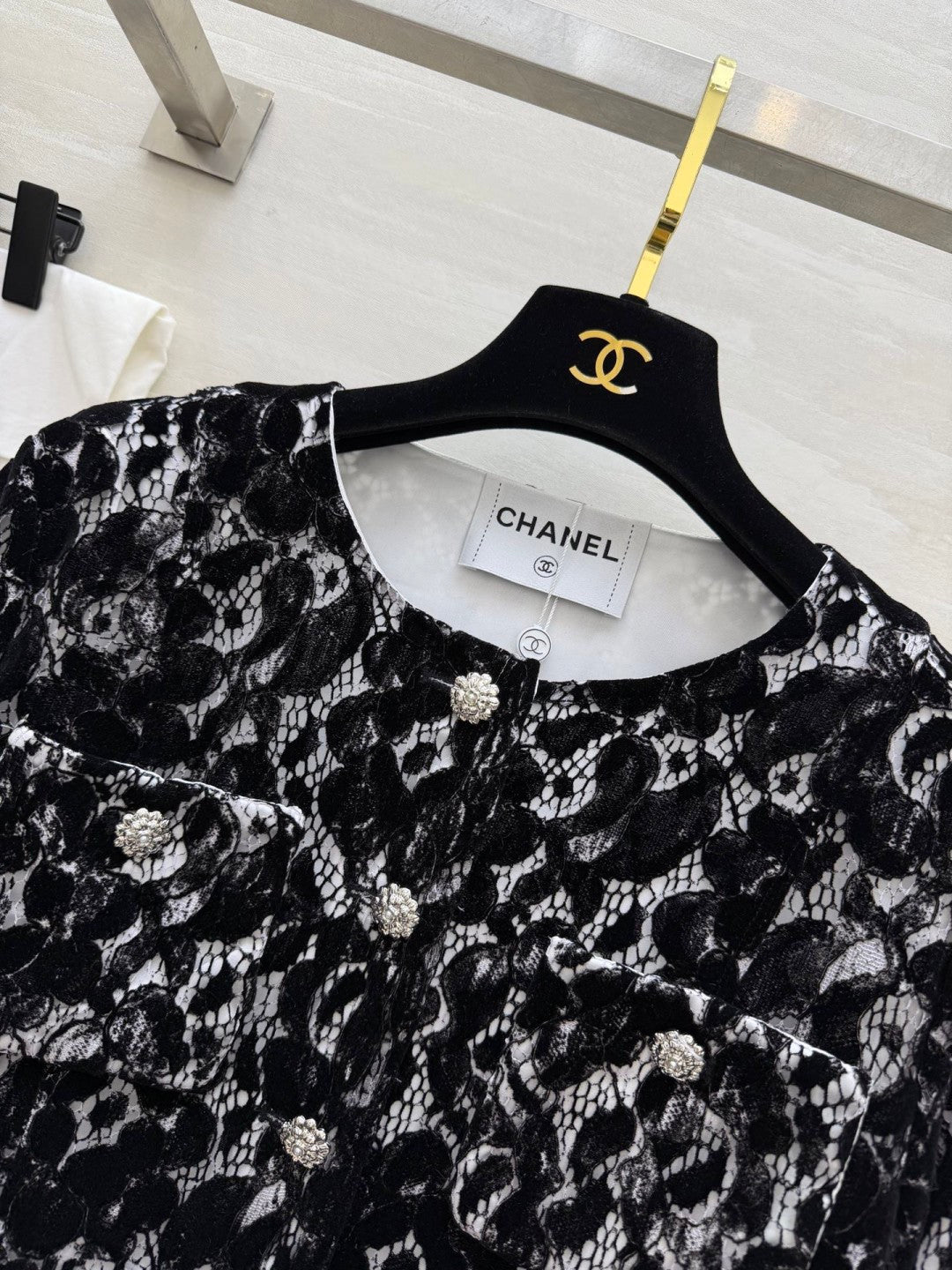 CHANEL 26S LACE TOP STYLE 1027