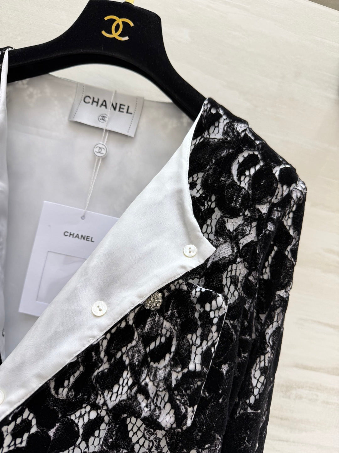 CHANEL 26S LACE TOP STYLE 1027