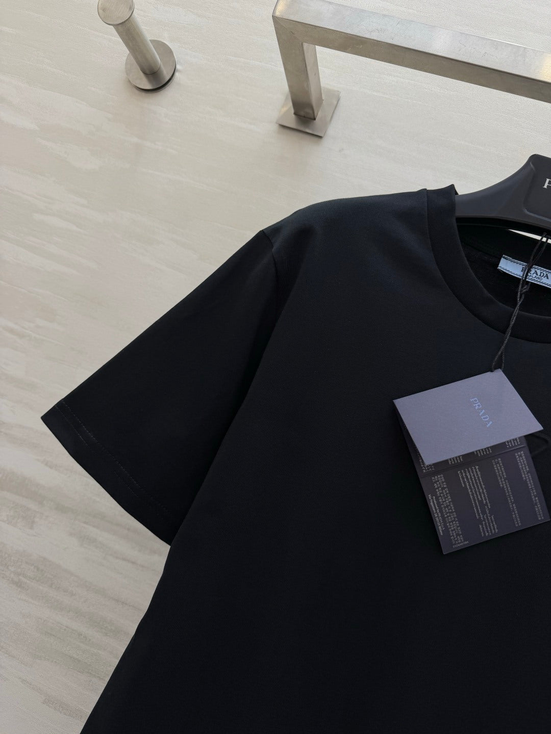 PRADA 26S T-SHIRT STYLE 884