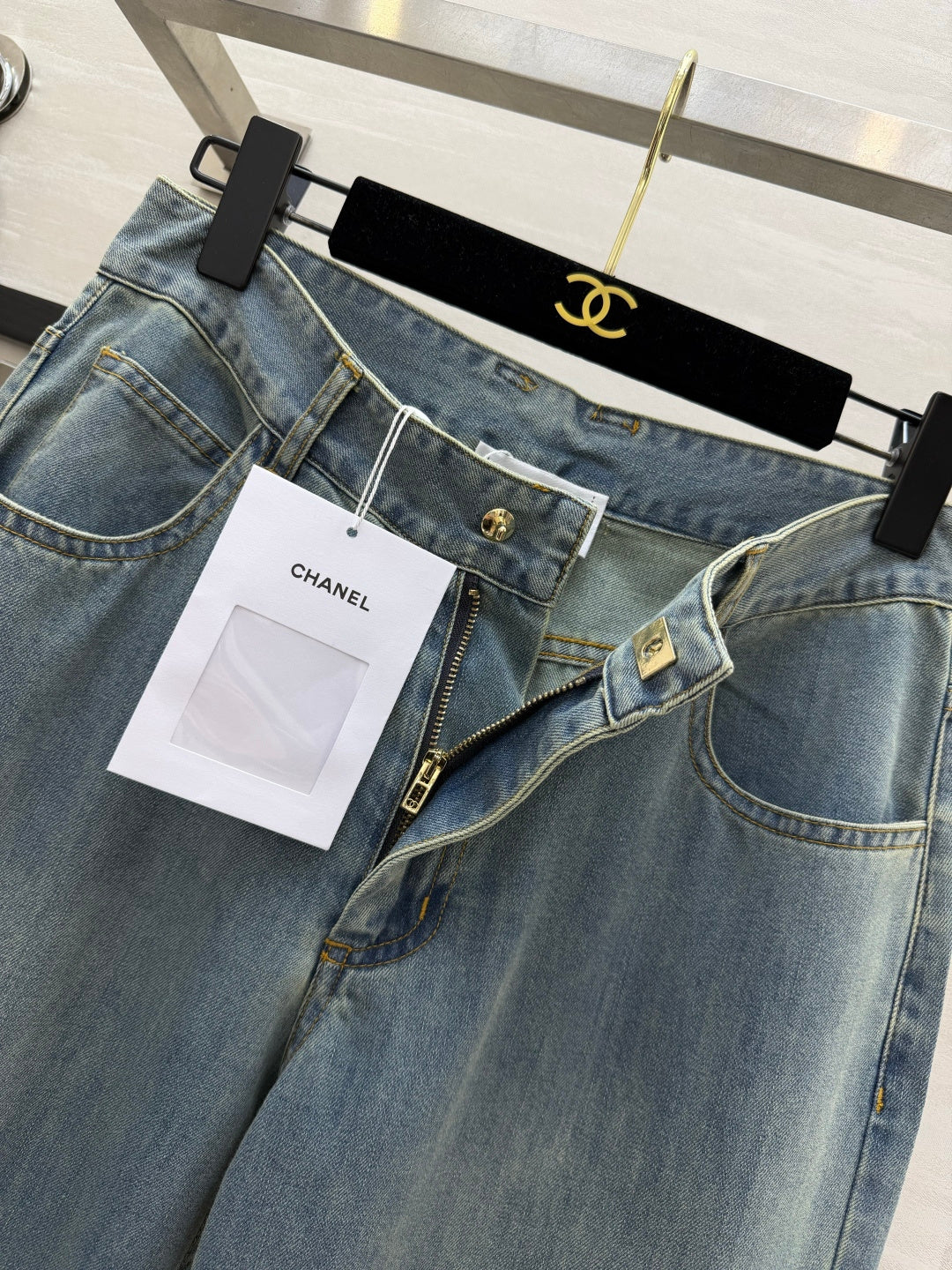 CHANEL 26S STRAIGHT-LEG JEANS STYLE 1194