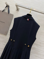 THOM 26S SLEEVELESS DRESS STYLE 253