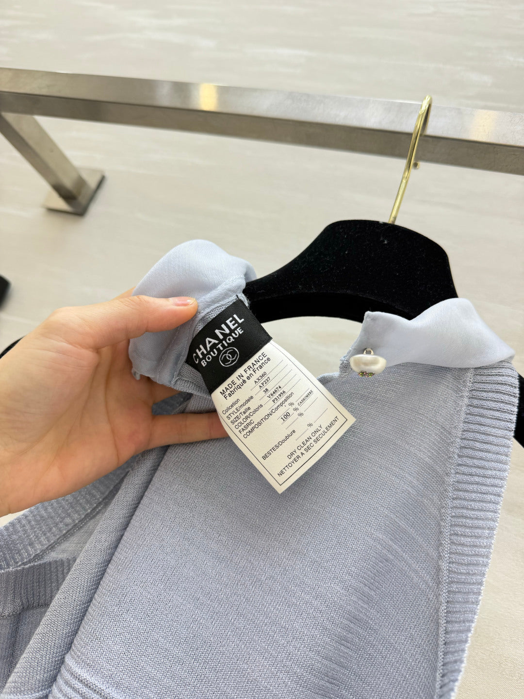CHANEL 26S BOW-NECK SLEEVELESS KNIT TOP 1426