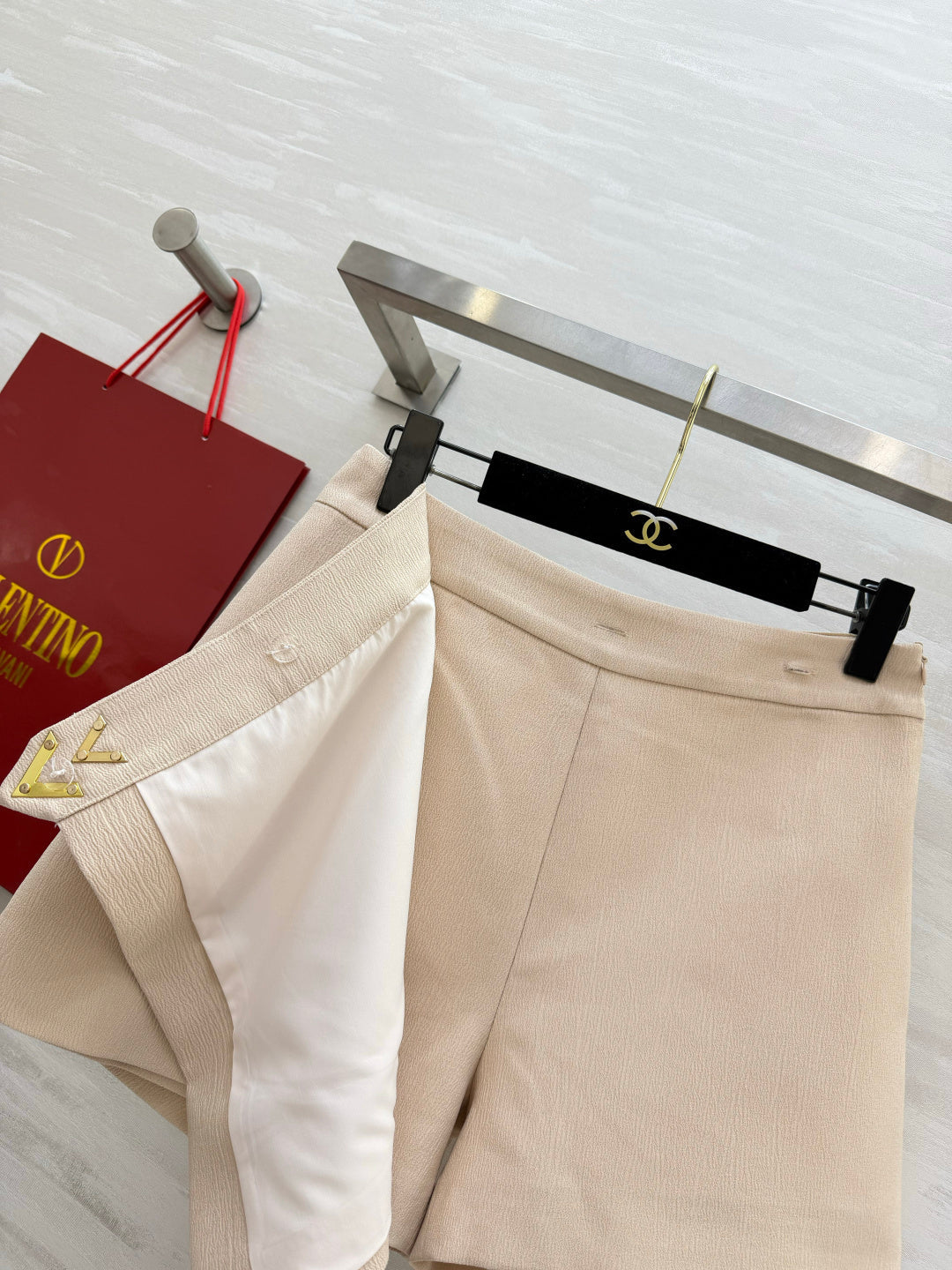 VALENTINO 26S HIGH-WAISTED SKORT 350