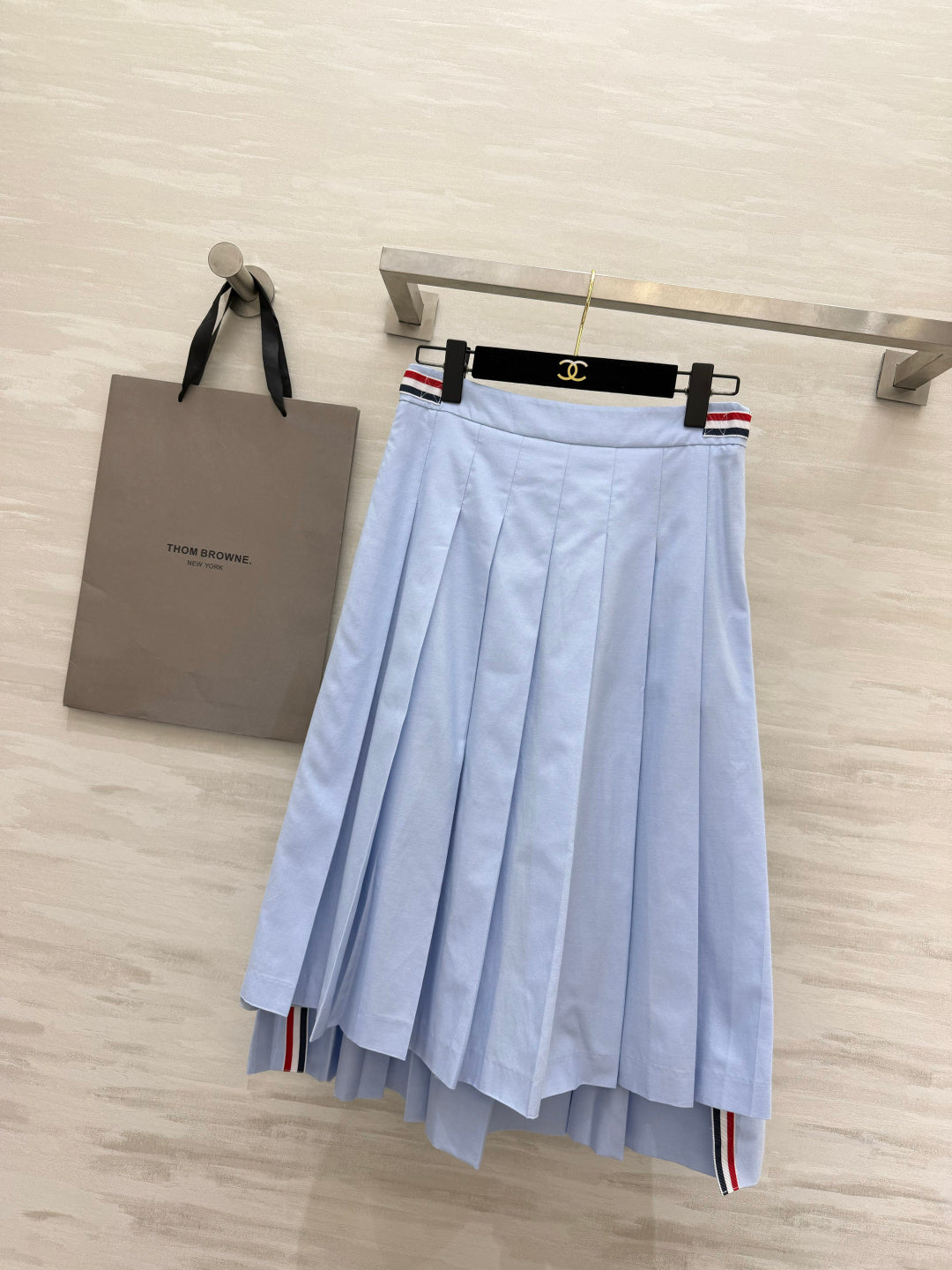 THOM 26S CROPPED SHIRT & PLEATED SKIRT SET 394