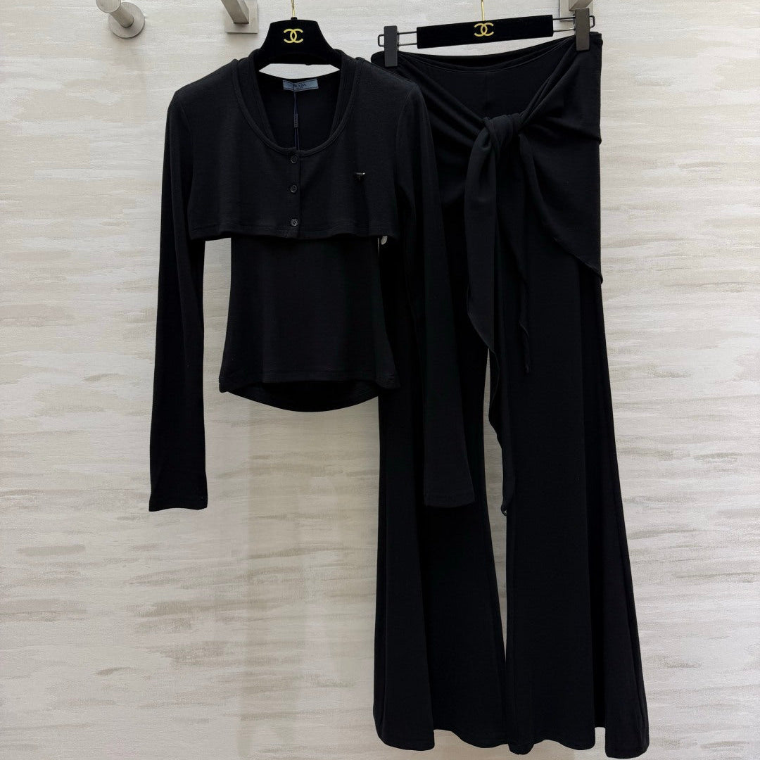 PRADA 26S THREE-PIECE KNIT SET 1344