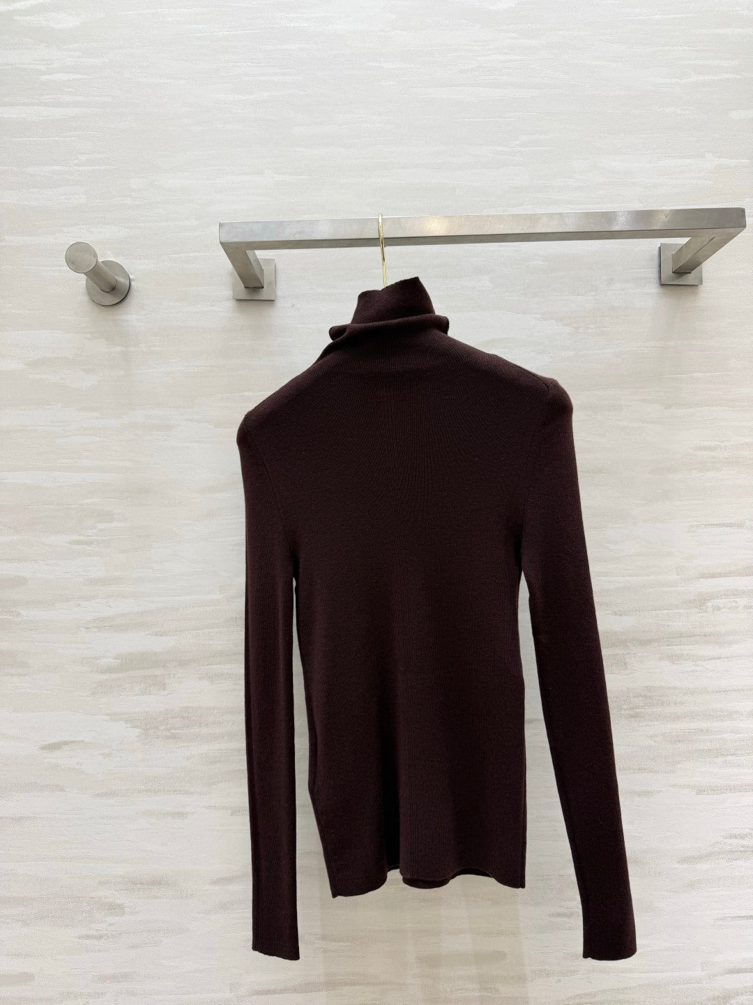 PRADA 26S TURTLENECK KNIT TOP 1299
