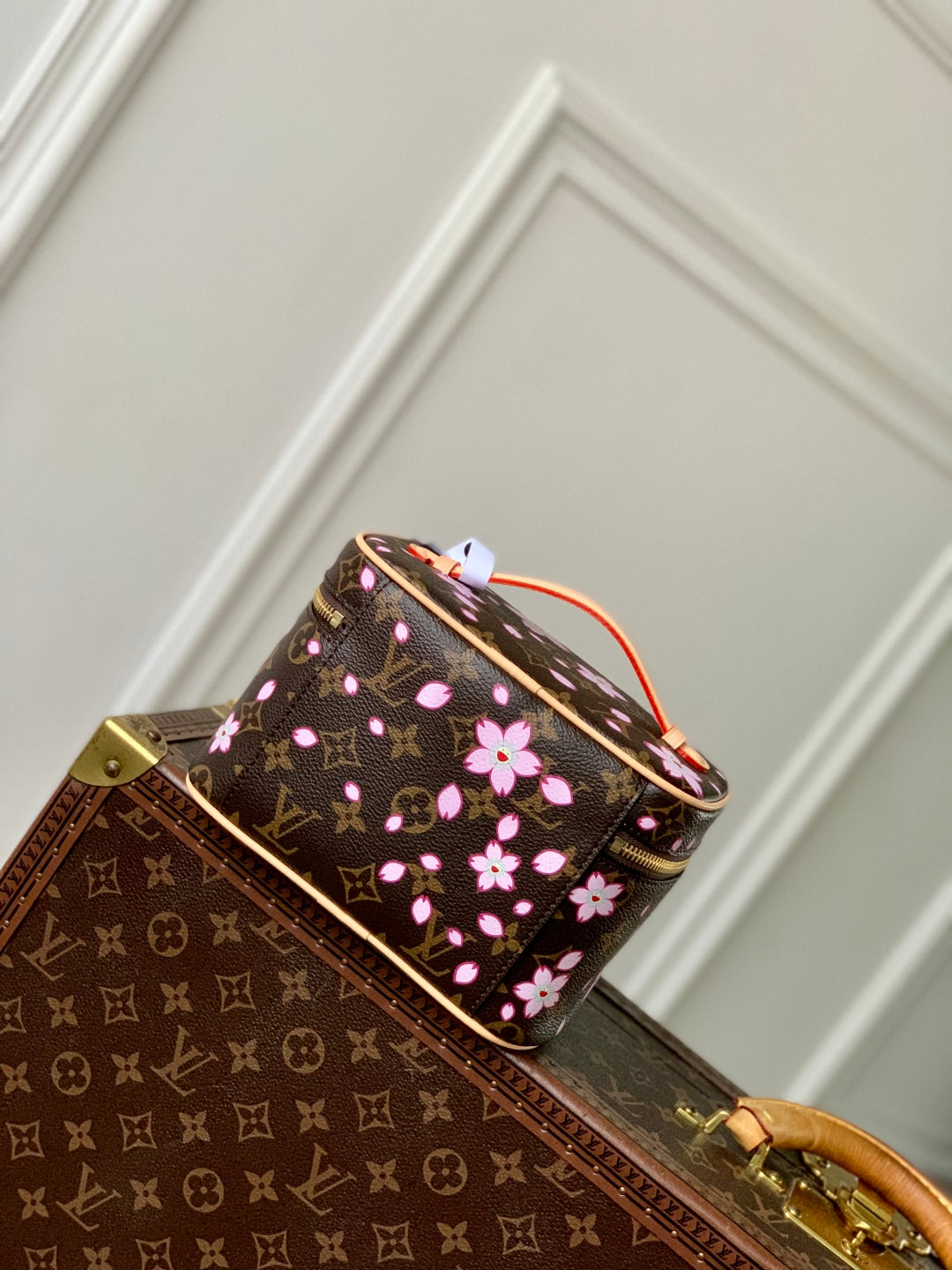 NICE MINI TOILETRY BAG 20 IN SAKURA BROWN MONOGRAM COATED CANVAS