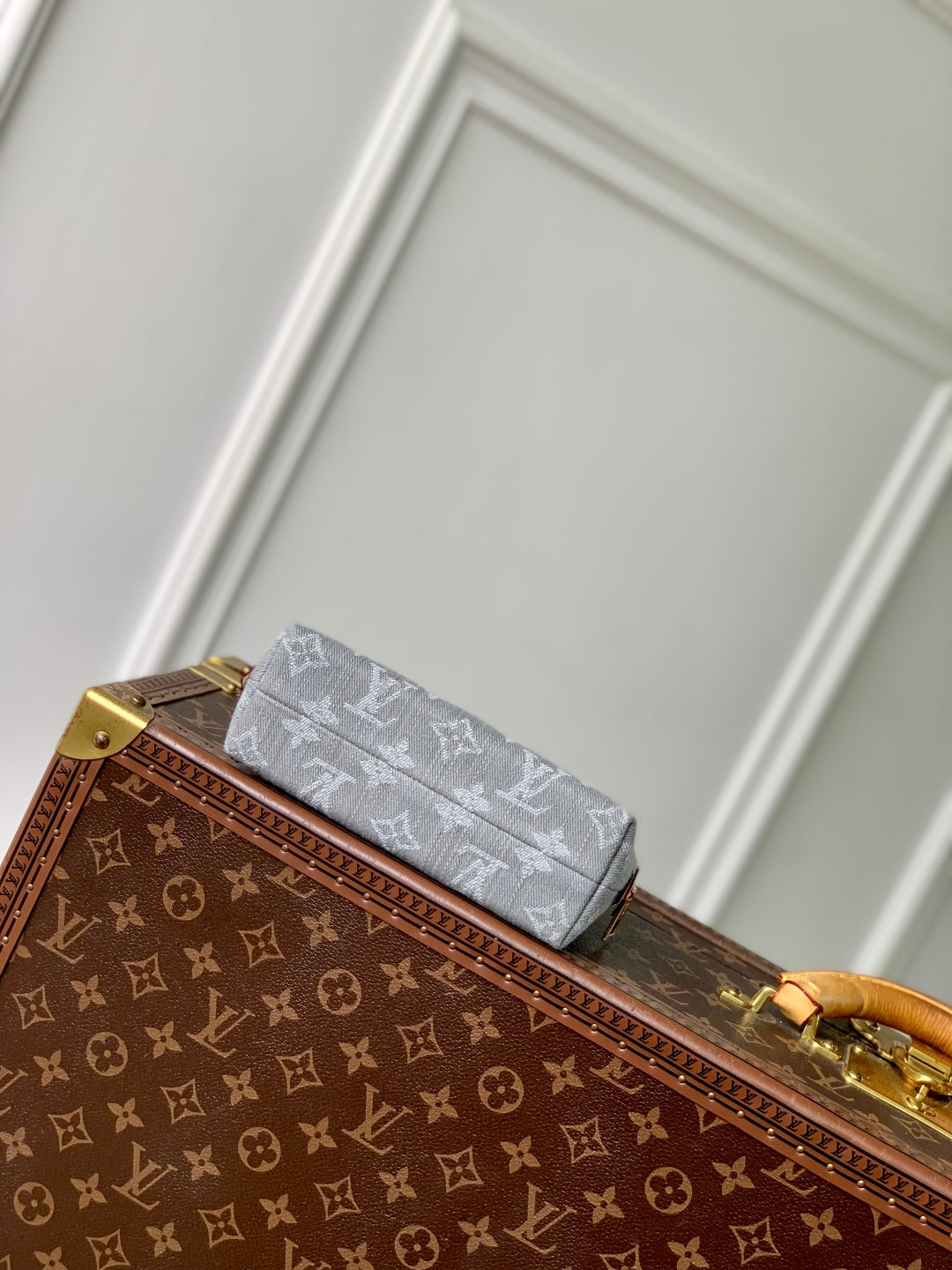 COSMETIC POUCH 19 IN GREY MONOGRAM DENIM GOLD HARDWARE