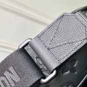 PULSE MESSENGER 26.6 IN BLACK MONOGRAM SHADOW EMBOSSED CALFSKIN