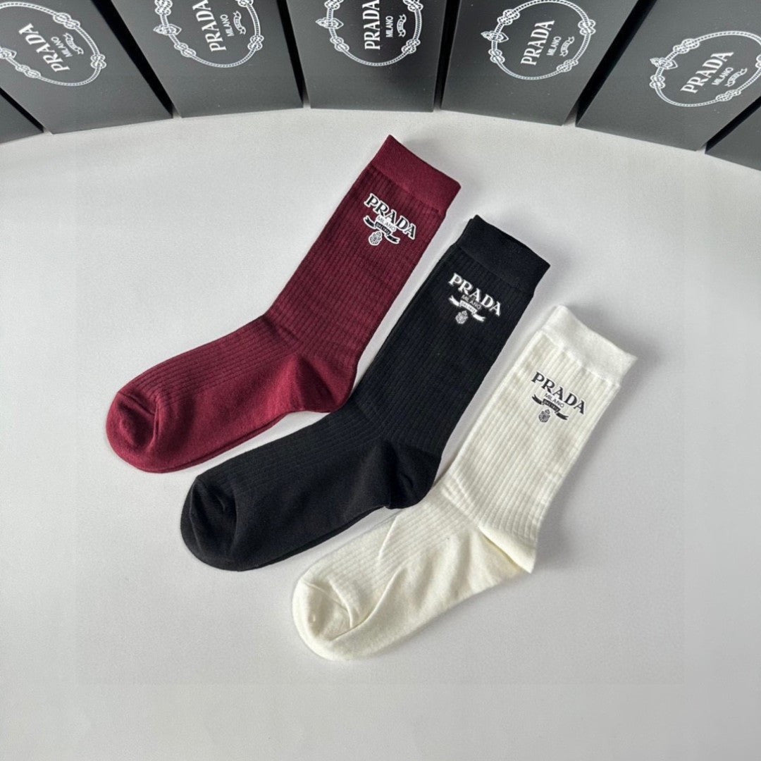 PRADA 26S CREW SOCKS 569253 (1 BOX)