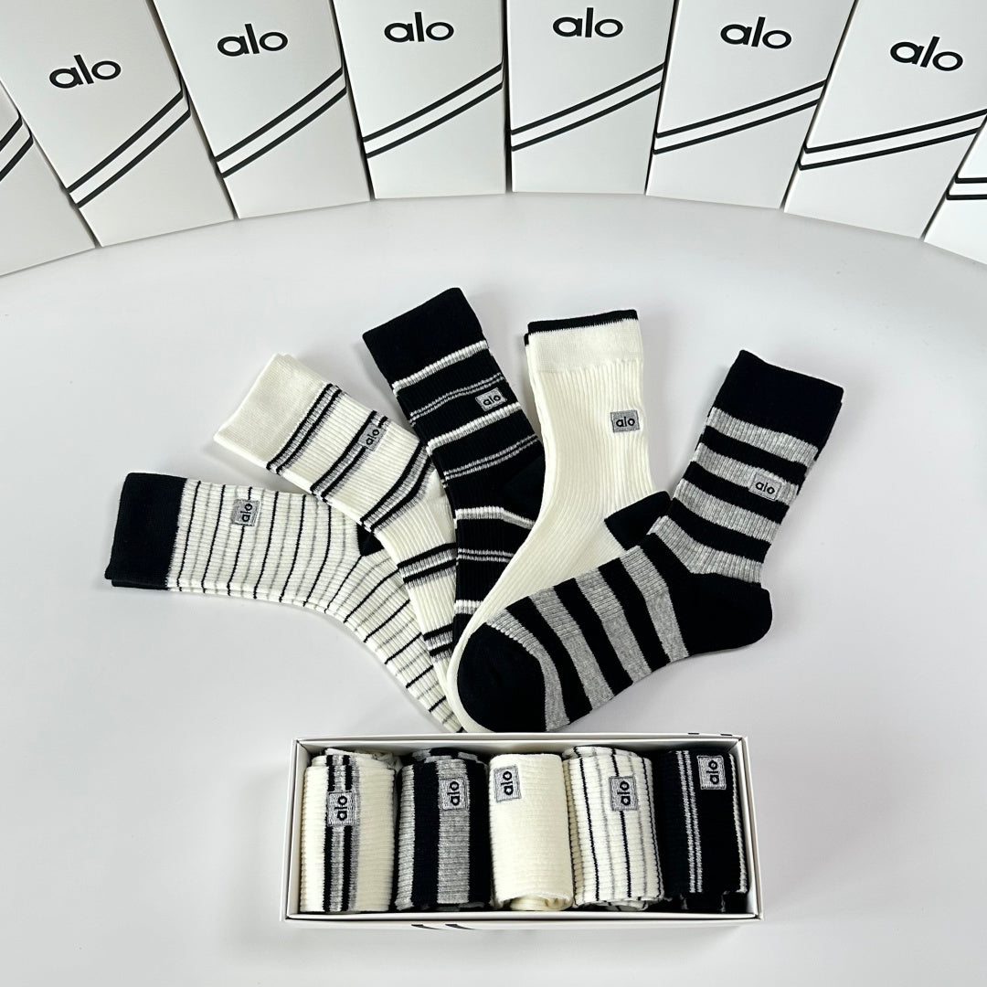 ALO 26S CREW SOCKS 182596 (1 BOX)