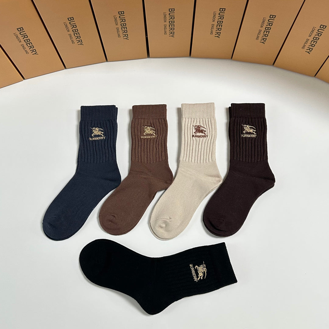 BURBERRY 26S CREW SOCKS 282310 (1 BOX)